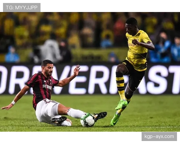 多特蒙德中场新星状态回暖，助球队掌控比赛节奏表现稳健